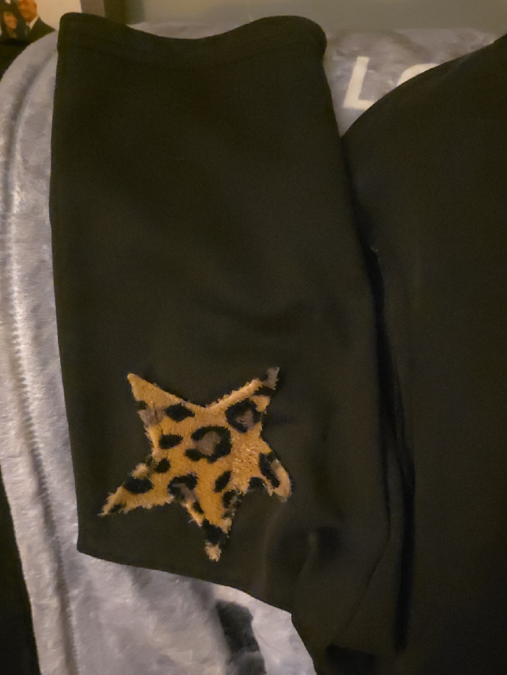 POL Black Sweatshirt with Leopard Print USA Design PTP 23 Very Nice Bell Mid Sle - Picture 3 of 7